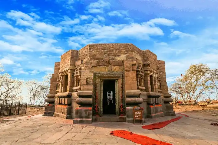 Kuil Tertua di India