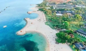 Pantai Sanur, Bali: Surga Sunrise, Sejarah, dan Aktivitas Wisata