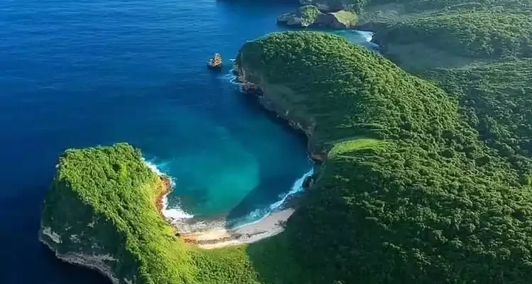Pulau Terindah di Indonesia: Permata Nusantara yang Memikat Dunia