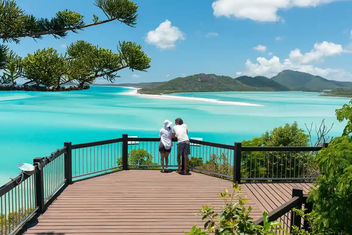 Whitehaven Beach 2025 Pasir Putih Halus yang Tak Tertandingi