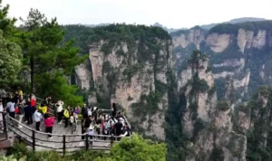 Zhangjiajie National Park 2025: Dunia Avatar yang Semakin Canggih