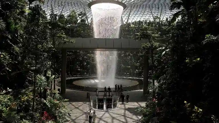 Jewel Changi 2026 Destinasi Modern Asia Tenggara yang Semakin Mendunia