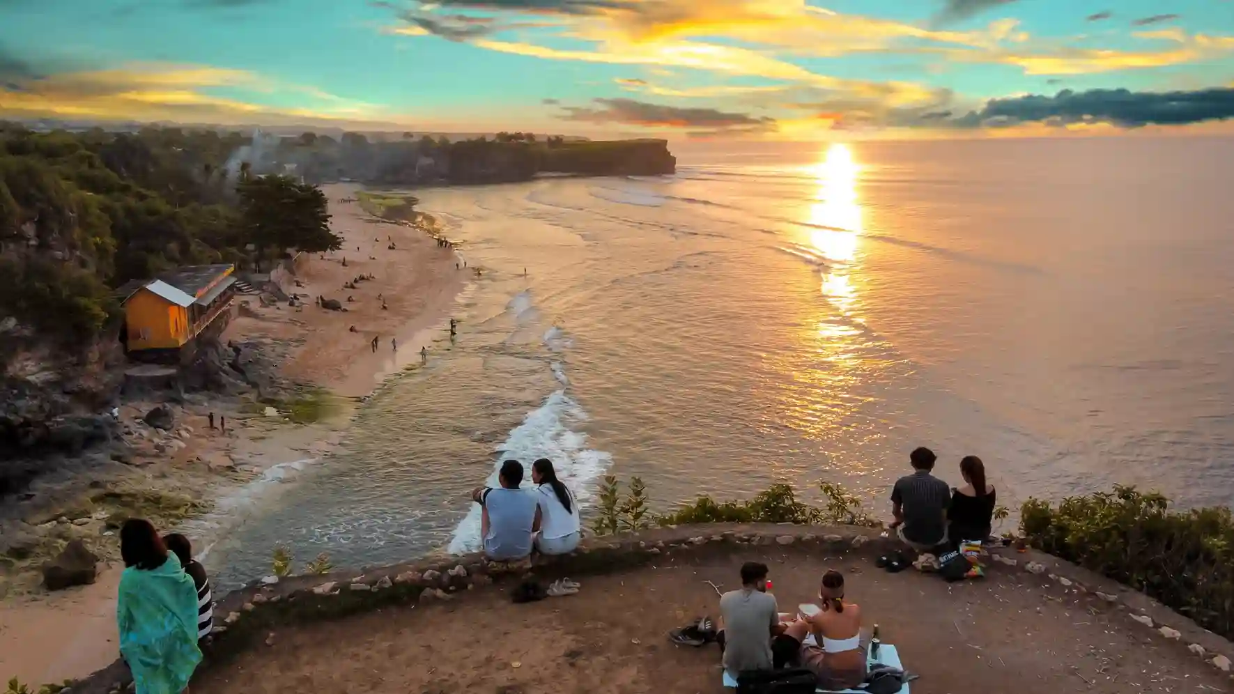 Pantai Balangan Bali 2026 untuk Pecinta Sunset