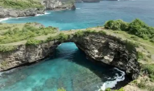 Broken Beach Nusa Penida 2026 Keajaiban Alam Kelas Dunia