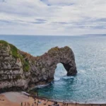 Liburan Alam di Jurassic Coast, Pantai Warisan Dunia Inggris yang Sarat Jejak Purba