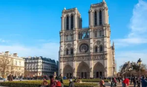 Notre Dame Paris, Jam Kunjung Terbaru dan Hal Menarik yang Bisa Dilihat